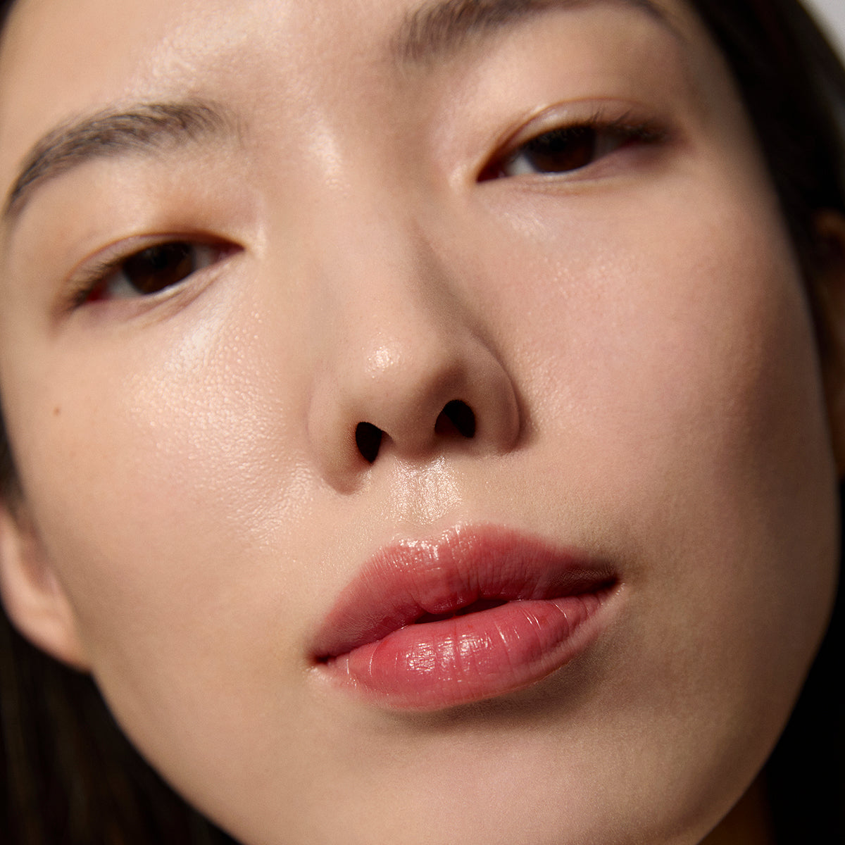 The Kissu Lip Mask Deep Maple Red