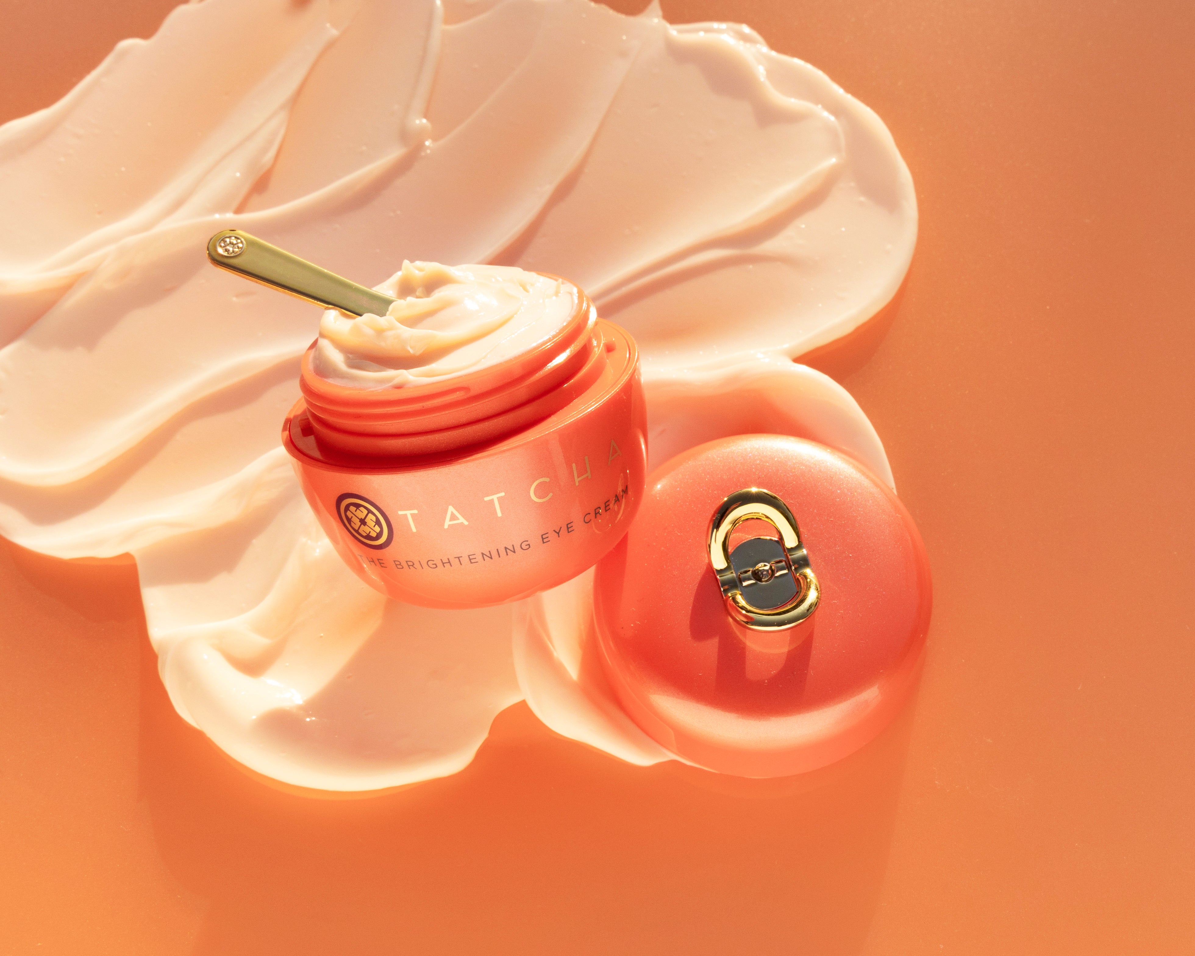 TAT25_Brightening_EyeCream_TXT_0824_MAIN_SOC_NW_August_9_FINAL_RGB.jpg